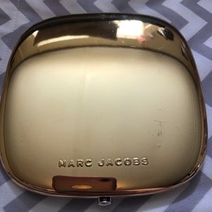 Marc Jacob’s Omega Glaze Highlighter
